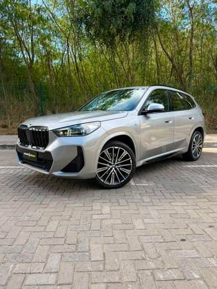 BMW X1 2.0 16V TURBO GASOLINA SDRIVE20I M SPORT STEPTRONIC BMW X1 2.0 16V TURBO GASOLINA SDRIVE20I M SPORT STEPTRONIC